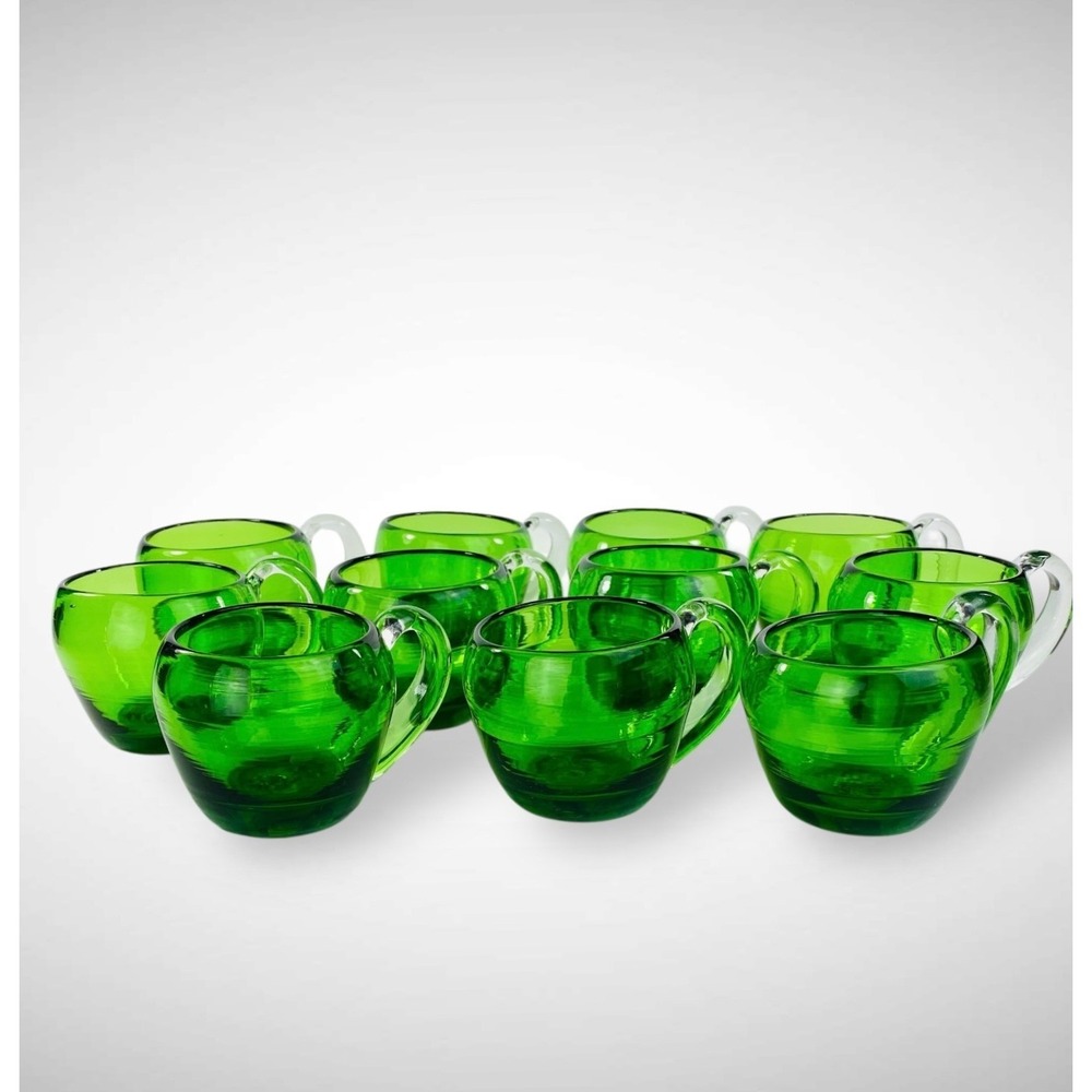 Scandinavian Emerald Punch Cups Set 11 Hand Blown MCM Pontil - Picture 9 of 10